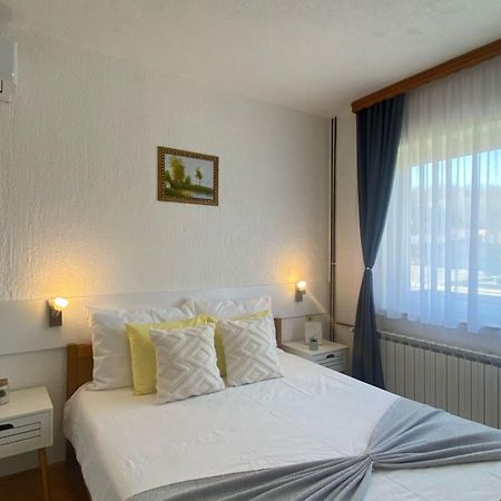 M&N Zafran Otel Grabovac  Dış mekan fotoğraf