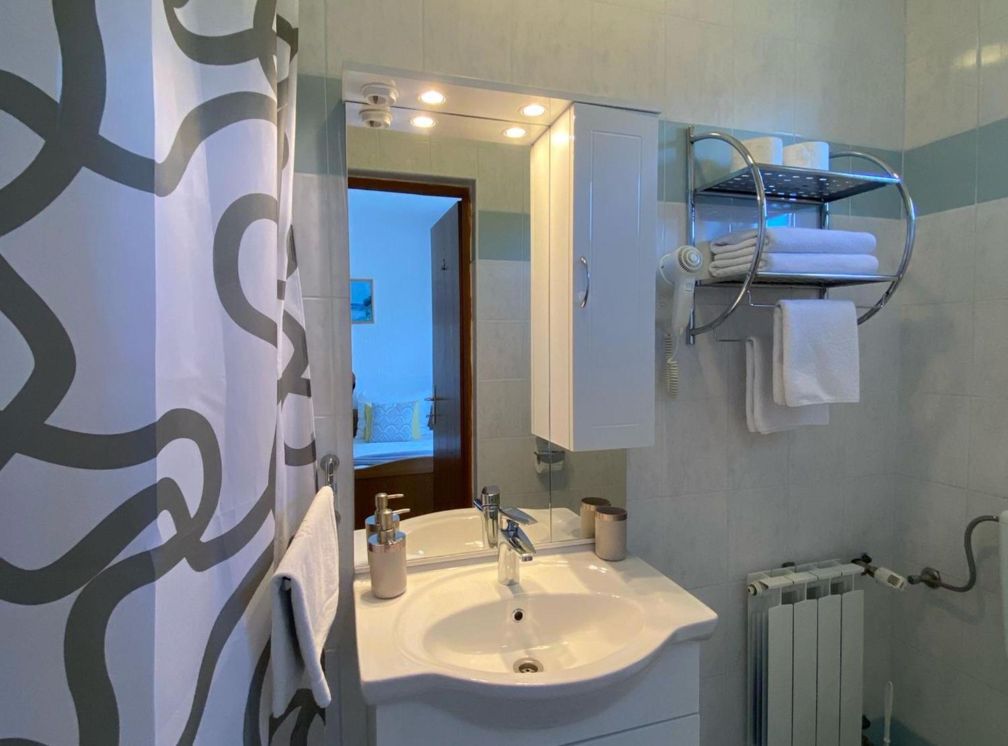 M&N Zafran Otel Grabovac  Dış mekan fotoğraf
