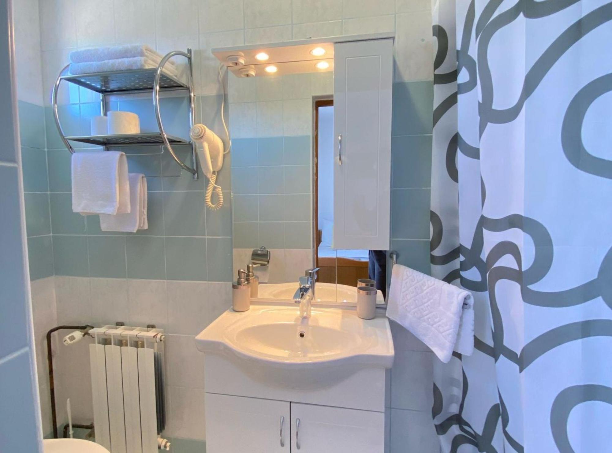 M&N Zafran Otel Grabovac  Dış mekan fotoğraf