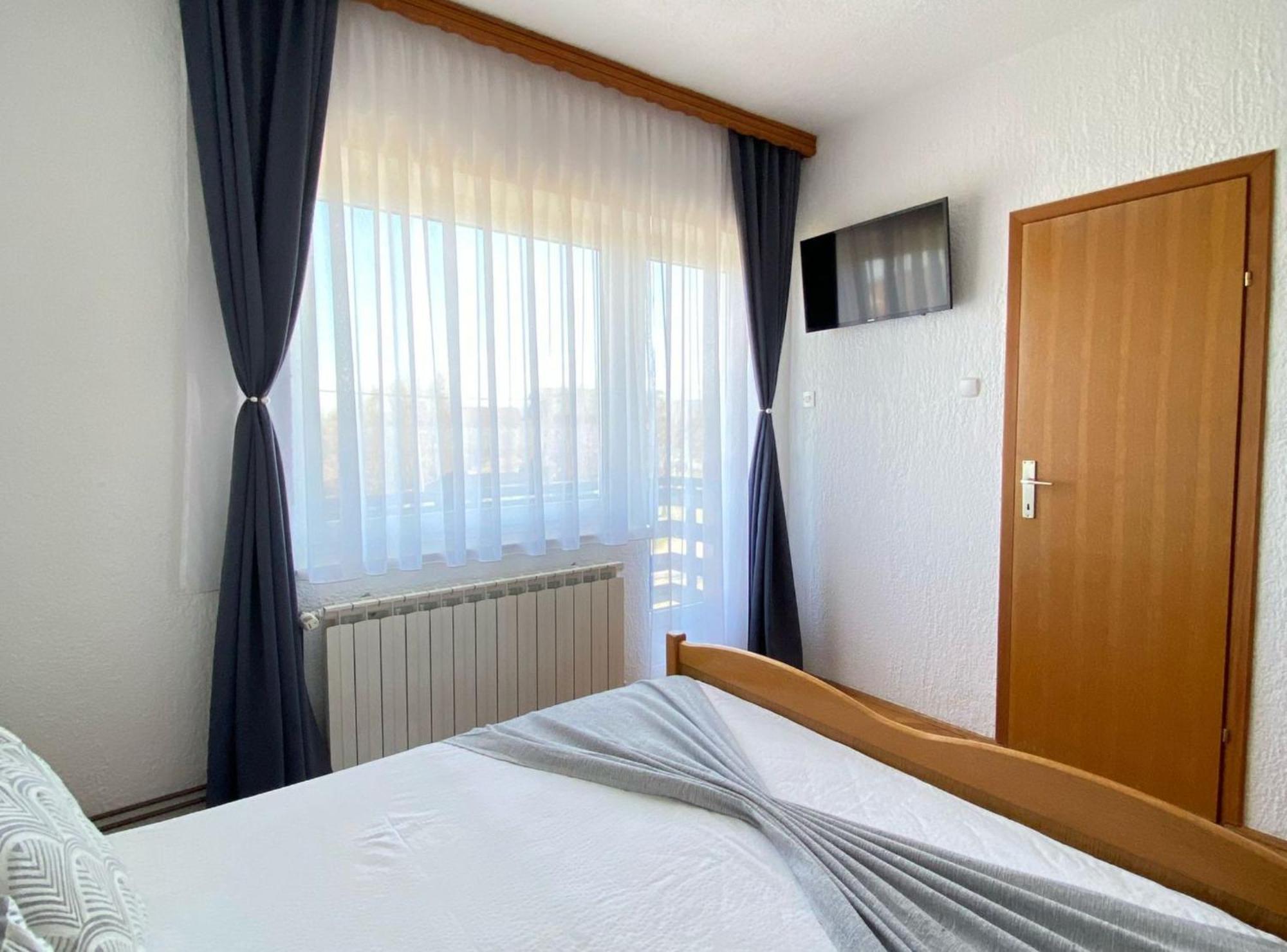 M&N Zafran Otel Grabovac  Dış mekan fotoğraf