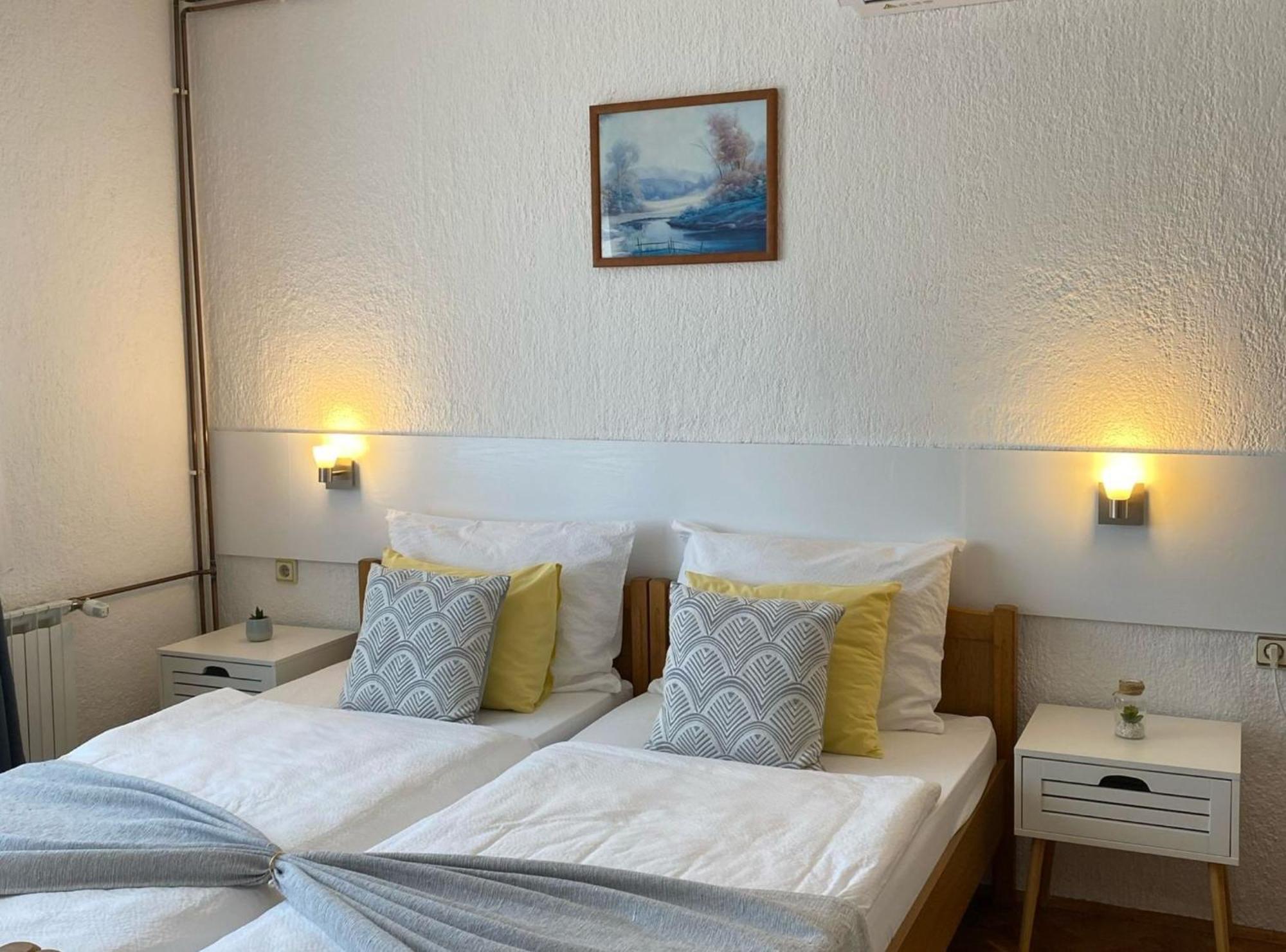 M&N Zafran Otel Grabovac  Dış mekan fotoğraf