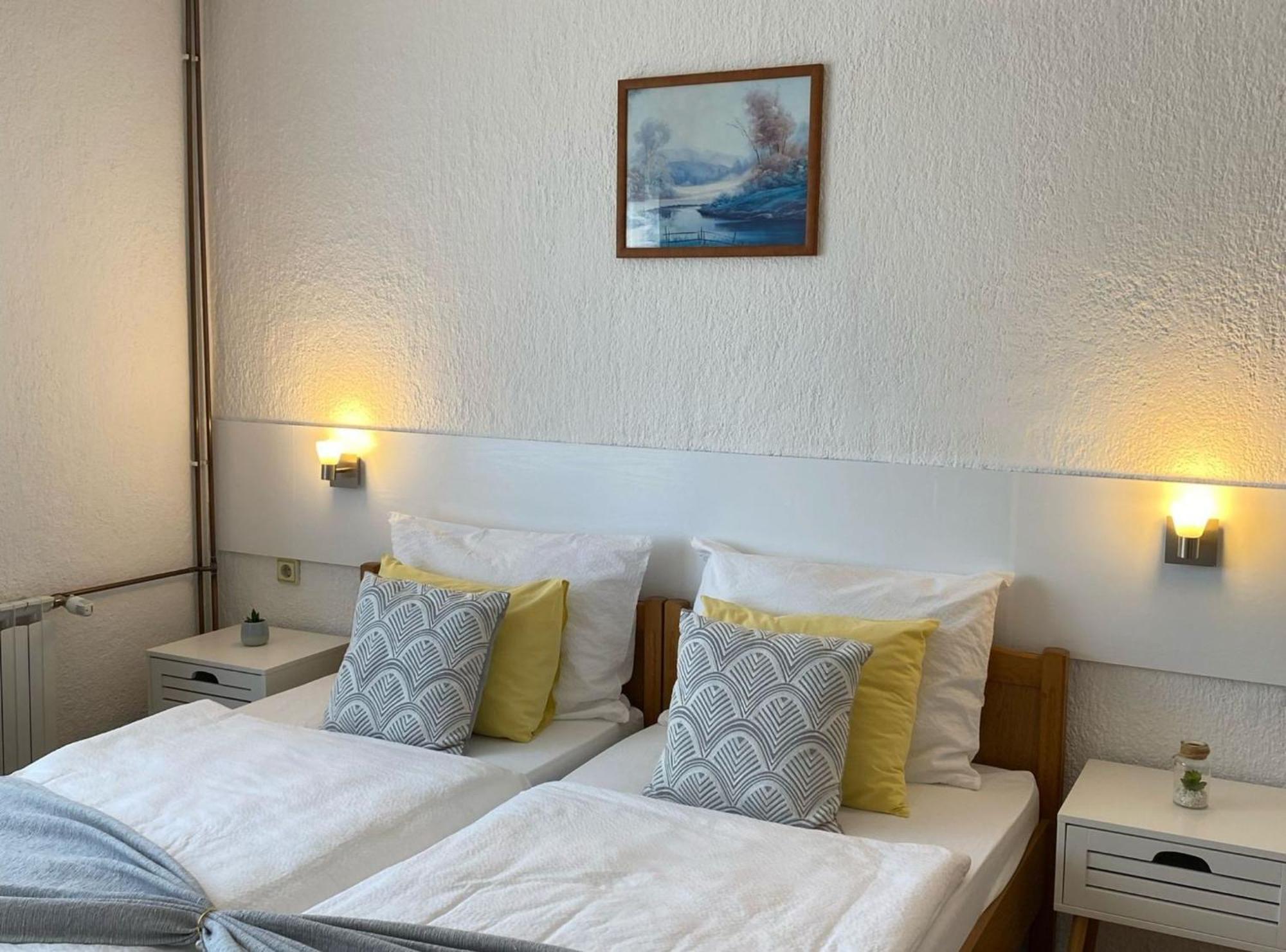 M&N Zafran Otel Grabovac  Dış mekan fotoğraf